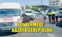 LEFKOŞA'DA TRAFİK KAZASI 7 HAFİF YARALI