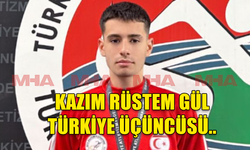 Kazım Rüstem Gül, Türkiye U18 Salon Atletizm Şampiyonası'nda Üçüncü Oldu