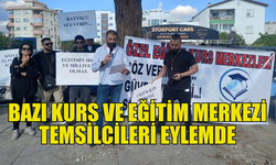 ÖZEL KURS TEMSİLCİLERİNDEN BAŞBAKANLIK ÖNÜNDE VİZE KARARINA TEPKİ EYLEMİ