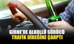 GİRNE’DE ALKOLLÜ SÜRÜCÜ TRAFİK DİREĞİNE ÇARPTI
