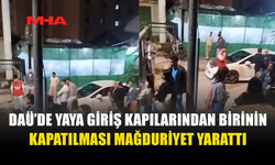 DAÜ’DE YAYA GİRİŞİ ANİDEN KAPATILDI: ÖĞRENCİLER MAĞDUR OLDU