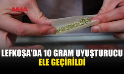 LEFKOŞA’DA 10 GRAM UY*ŞTURUCU İLE YAKALANAN ŞAHIS TUTUKLANDI
