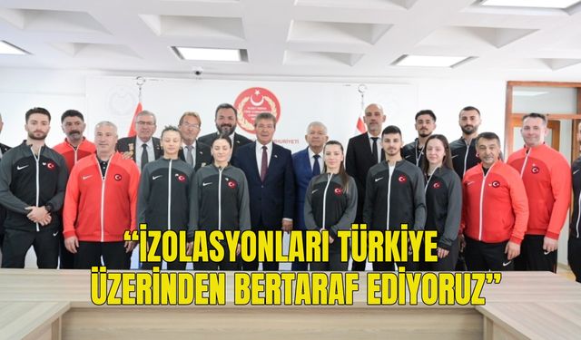 Başbakan Üstel Türkiye Karate Milli Takımı’nı kabul eti