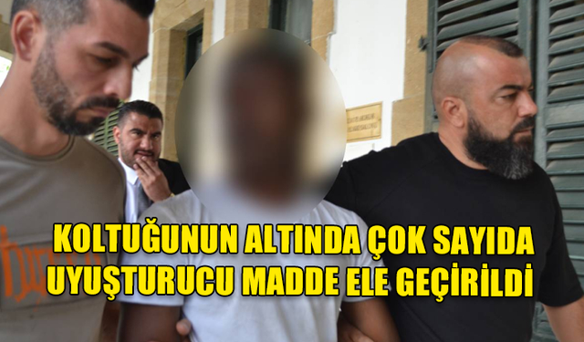 LEFKOŞA’DA UYUŞTURUCU MADDEYLE YAKALANAN 25 YAŞINDAKİ ZANLI MAHKEMEYE ÇIKARILDI