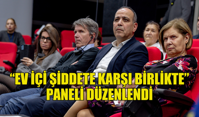 AB BİLGİ MERKEZİ, KADINA YÖNELİK ŞİDDETLE MÜCADELE İÇİN PANEL DÜZENLEDİ