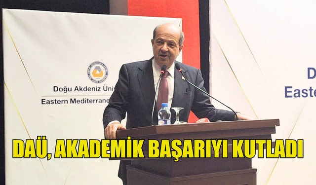 DAÜ’DEN AKADEMİSYENLERE ÜSTÜN BAŞARI ÖDÜLÜ