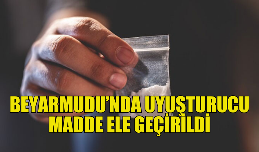 ŞÜPHELİ ARAÇTA UYUŞTURUCU MADDE VE ÖĞÜTÜCÜ ELE GEÇİRİLDİ