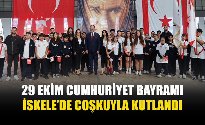 İSKELE’DE CUMHURİYET BAYRAMI’NA NEDENİYLE TÖREN DÜZENLENDİ